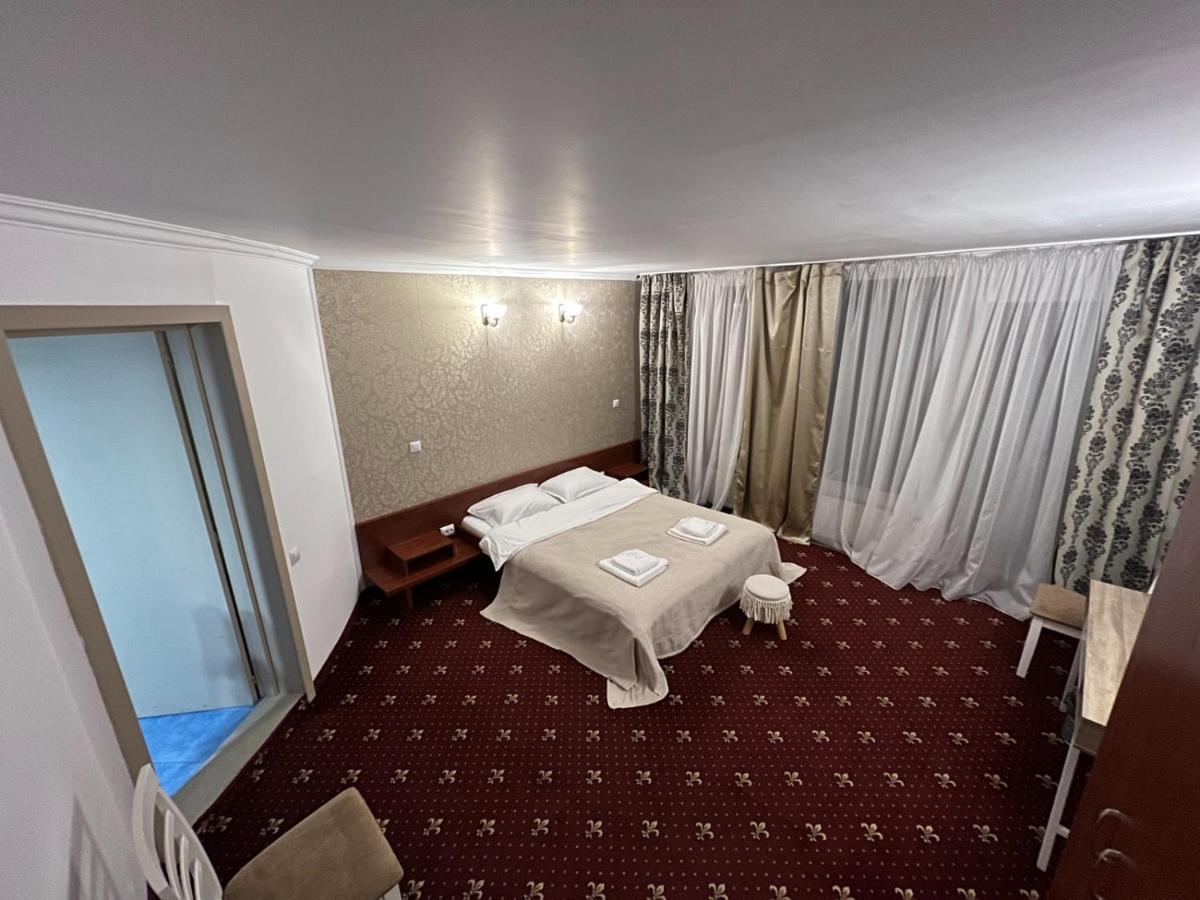 Pensiunea Crescent Predeal Luaran gambar